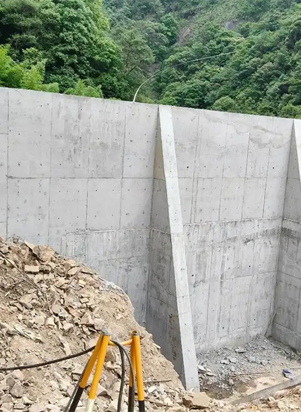郑州登封重力式挡土墙